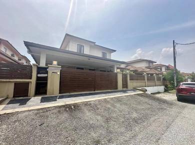 Spacious Renovated 2 Storey Bungalow @ Seksyen 6 Bukit Mahkota Kajang