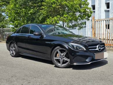Mercedes Benz C200 2.0 AMG LINE (A)CARKING