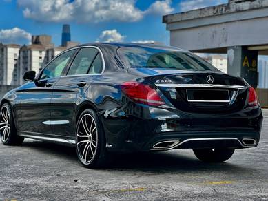 Mercedes Benz C300 2.0 LoW MILEAGE FULL LOAN