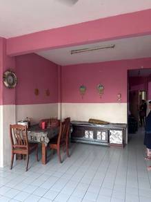 BLOCK D Pangsapuri Klang Villa Port Klang 872sf Medium Cost Apartment