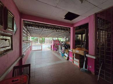 Facing Open Taman Desaria Nilai 3 Double Storey Terrace House 20x70