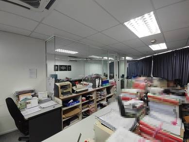 Bangi Gateway 3B 1st Floor Corner Office Bare Unit Wit Partition