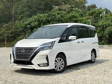 Nissan SERENA PREMIUM HIGHWAY STAR 2.0 F/SERV