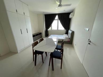Riverine Diamond studio Unit without balcony For Rent 📍Beside Petanak