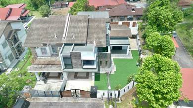 PRIVATE SWIMMING POOL RENO FREEHOLD CORNER LOT Semi D Taman Mentari