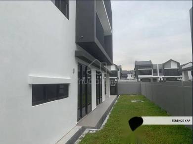 Hot Deal! Alam Impian Freehold Terrace – Zero Downpayment!