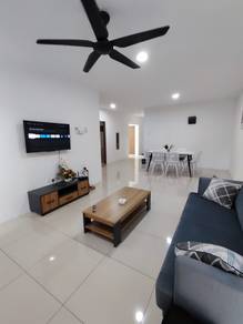 Perfect for Investment · Comfortable Living Freehold Manhattan Condo