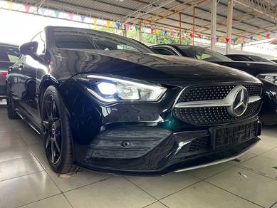 Mercedes Benz CLA200 1.3 AMG LINE (A)