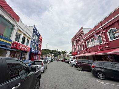 HOT AREA Pusat Niaga Bukit Baru Utama Melaka Ground Floor Shoplot