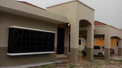 Gated Single Storey Bungalow at Bandar Baru Sri Klebang