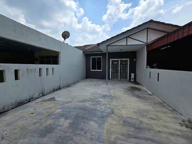 FOR SALE:Single Storey Jalan Widuri  Bukit Sentosa Rawang