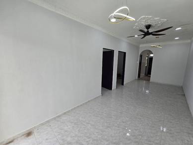 FOR SALE:Single Storey Jalan Widuri  Bukit Sentosa Rawang
