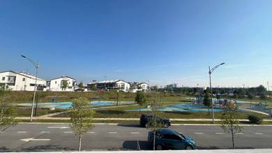 Facing Park 2 Storey Serenia Amani,Near KLIA,Serenia City Sepang Cyber