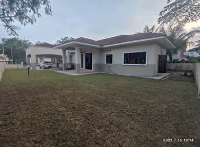 Gated Single Storey Bungalow