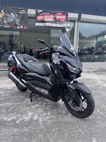 Yamaha XMAX tiptop condition