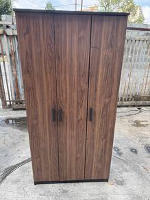 3x6ft Almari Baju 3 Door Wardrobe Cupboard