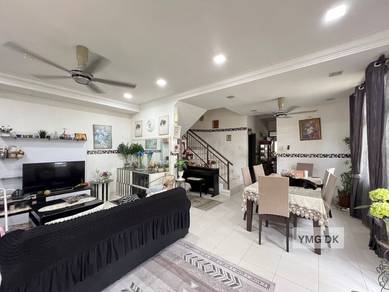 Bandar Puteri Klang 2 Storey End lot with kitchen cabinet !! big house