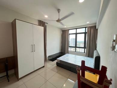 Studio Botanika Bayu Puteri / Permas Fuly Furnished Shuttle bus to CIQ
