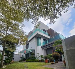 Bandar Mahkota cheras 3 storey semi D adjoining unit with lift 85x83