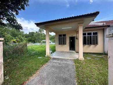 SERI KEMBANGAN CORNER UNIT Single Storey Terrace (Individual Title)