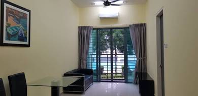 Walking Distance To City-University & Direct Access To Shopping Mall