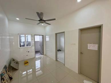 Brand New Condition | Double Storey | 18x75 | Kitchen Extended