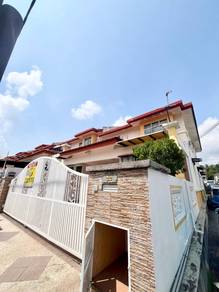 Fully Renovated End Lot, Taman Mawar, Salak Tinggi Sepang