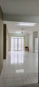 Pv 5 condo , 1272sf , 4r2b , basic , taman melati , setapak