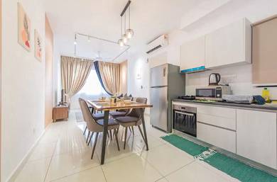 3R2B 100% Loan Condo!!【Cantik & Besar】Dkt KTM & MRT, Fully Furnish!!