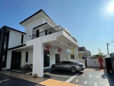 FULLY RENOVATED 2 Storey Semi D Taman Vista Kirana Ayer Keroh Melaka