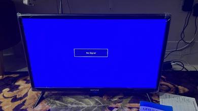 tv 24 inch + android player