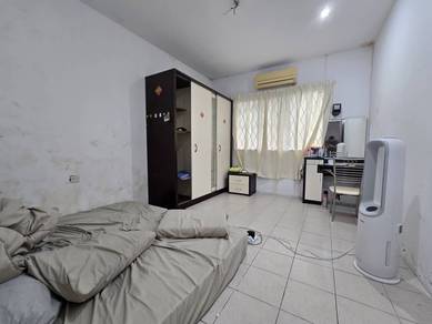 Single Storey Terrace Corner - Senadin