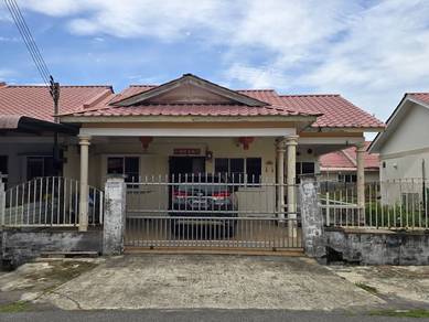Single Storey Terrace Corner - Senadin