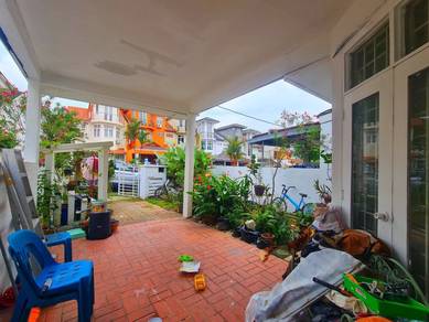 Taman Bukit Utama, Bukit Antarabangsa Ampang. 2.5 Storey Terrace House