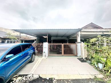 AU4 Taman Seri Keramat, KL. Single Storey Terrace House.