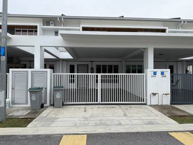 Renovated Double Storey Terrace @ Laman Sendayan Negeri Sembilan