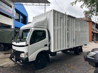 2011 Hino WU410R 4.0 (M) 19.5 Kaki Container Box