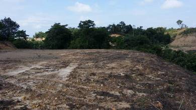 Tanah Lot Banglo Sungai Merab Ekslusif