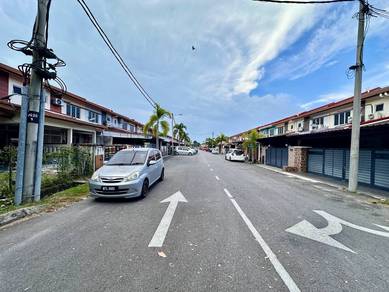 Double Storey Terrace, Taman Perepat Indah, Kapar, Klang