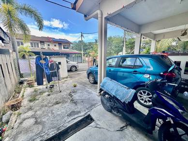 Double Storey Terrace, Taman Perepat Indah, Kapar, Klang
