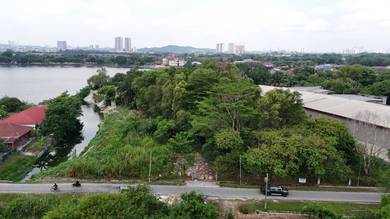 SALE 1.416 acres lakeside land in Kg Seri Aman Puchong Prima Puchong