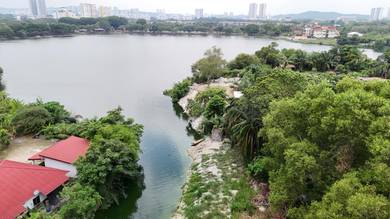 TO LET 1.416 acres lakeside land in Kg Seri Aman Puchong Prima Puchong