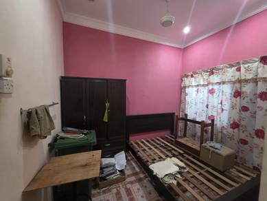 50k below market! Teres Setingkat Pandan Aman 1 near to Airport SAS
