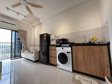 One Equine Taman Equine Seri Kembangan Fully Furnished Nearby MRT