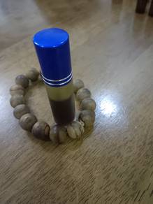 Pati minyak cendana 