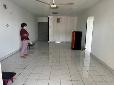 Venice Hill Condo in Cheras Seller Migrated Urgent Sale