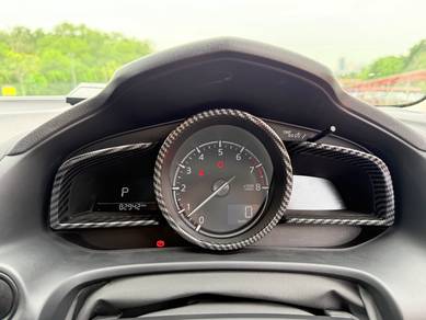 Mazda 3 2.0 SEDAN HIGH SKYACTIV (CKD) (A)