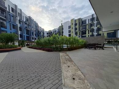 FOR RENT : IXORA COURT at STUTONG