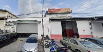 (30x130 / Facing Main Road / Re-Build) Batu Caves @ Sri Gombak Factory