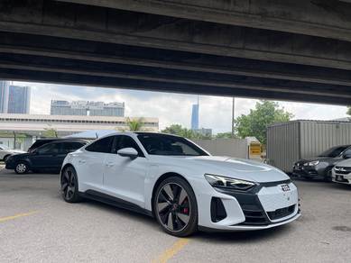 Audi E-TRON GT QUATTRO (A)